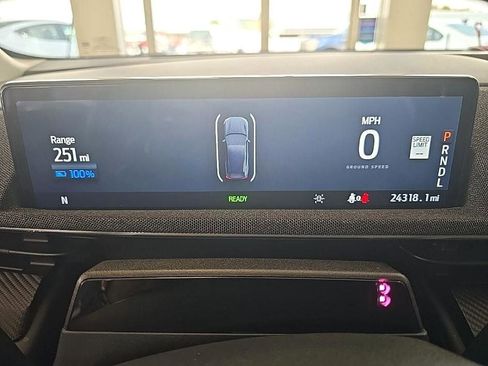Used 2023 Ford Mustang Mach-E Premium image 15
