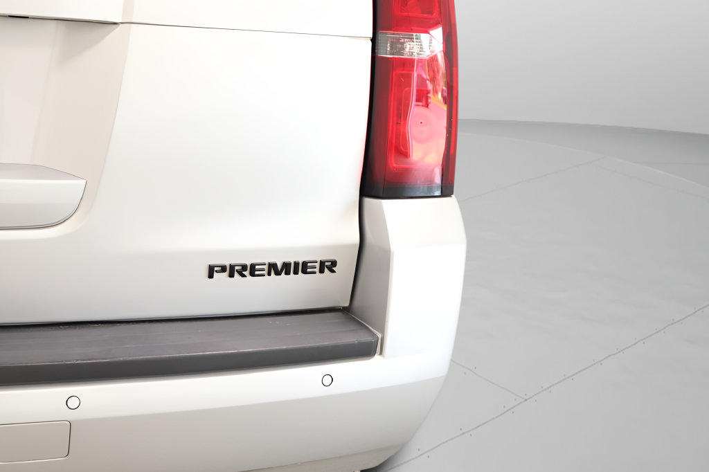 Used 2019 Chevrolet Tahoe Premier AWD/4WD image 40