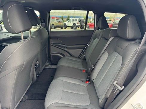 New 2026 Jeep Cherokee Laredo AWD/4WD image 29