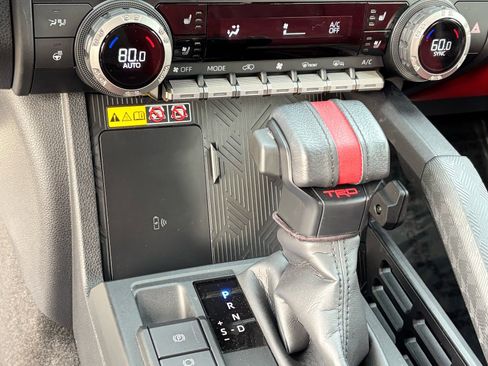 Certified 2025 Toyota 4Runner TRD Pro image 26