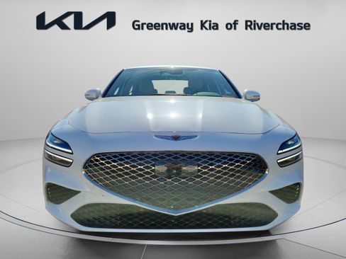 Used 2025 Genesis G70 2.5T image 2