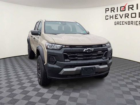 Used 2024 Chevrolet Colorado Trail Boss image 3