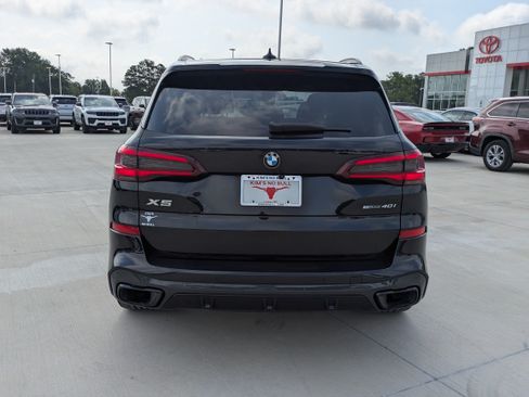 Used 2022 BMW X5 sDrive40i w/ M Sport Package RWD image 4