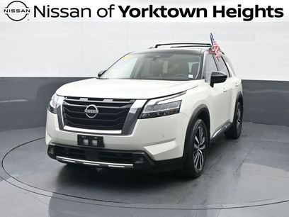 Used 2022 Nissan Pathfinder Platinum w/ Cargo Package