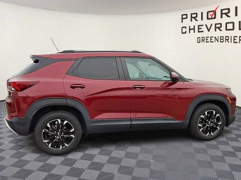 Used 2022 Chevrolet TrailBlazer LT w/ Convenience Package image 9