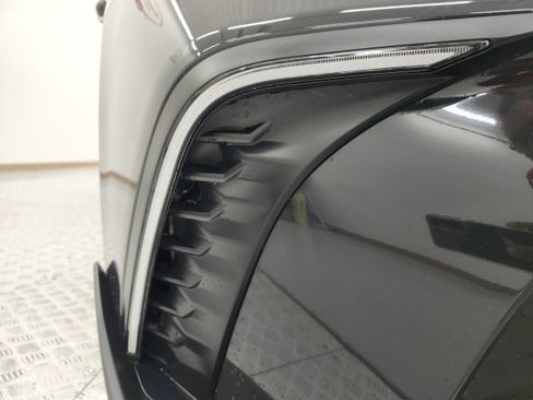 Used 2025 Toyota Camry SE image 11