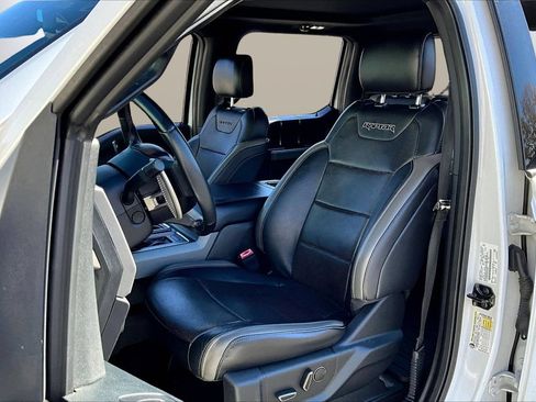 Used 2018 Ford F150 Raptor w/ Equipment Group 802A Luxury AWD/4WD image 22