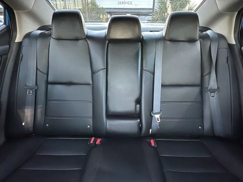 Used 2024 Nissan Sentra SR w/ SR Premium Package image 29