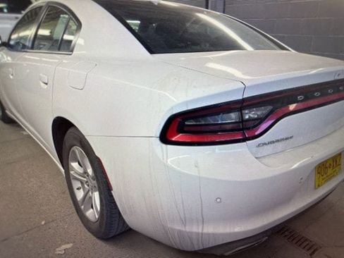 Used 2023 Dodge Charger SXT image 9