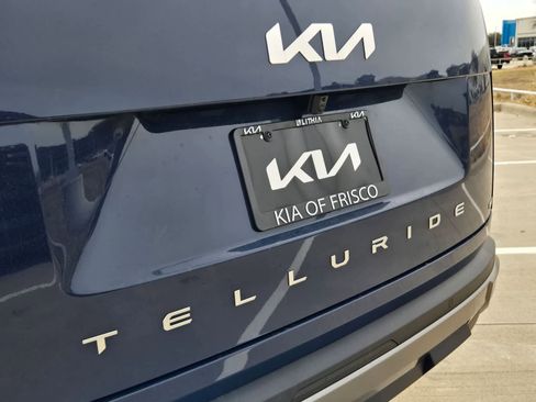 New 2027 Kia Telluride S image 11