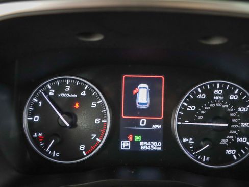 Used 2023 Subaru Ascent Limited w/ Technology Package AWD/4WD image 15