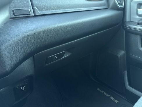 Certified 2021 RAM 2500 Big Horn w/ Level 1 Equipment Group image 33