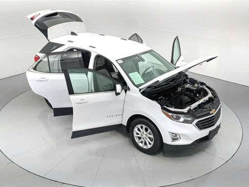 Used 2019 Chevrolet Equinox LT image 41