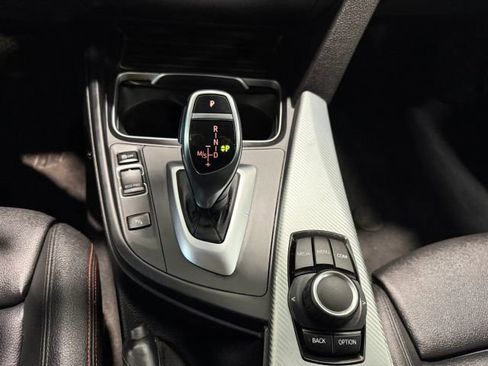 Used 2018 BMW 330i Sedan w/ Shadow Sport Edition image 22