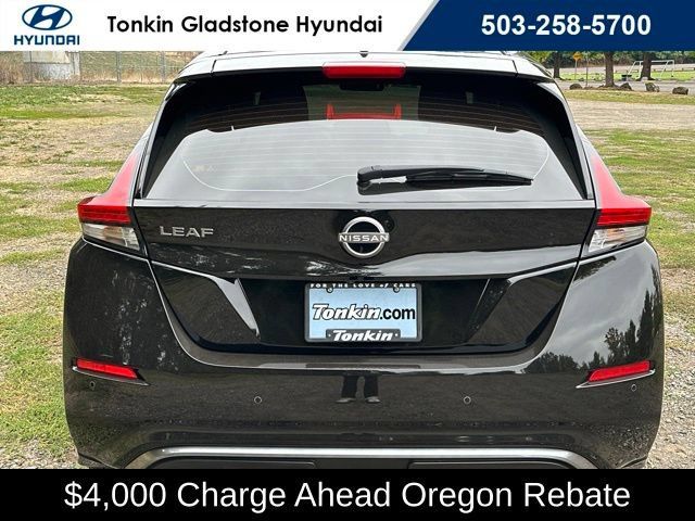 Used 2025 Nissan Leaf S FWD image 8