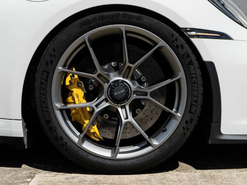 Used 2022 Porsche 911 GT3 RWD image 35