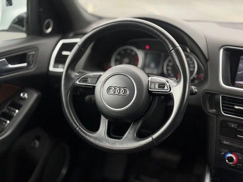 Used 2017 Audi Q5 2.0T Premium Plus w/ Technology Package AWD/4WD image 10