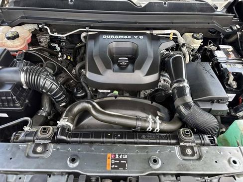 Used 2016 Chevrolet Colorado Z71 AWD/4WD image 10