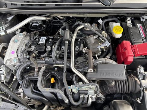 Used 2025 Nissan Sentra SV FWD image 29