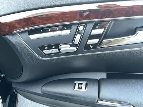 Used 2007 Mercedes-Benz S 550 image 21