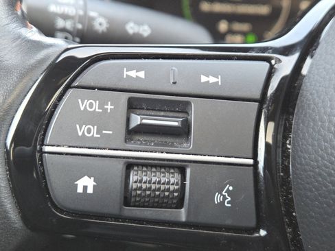 Used 2024 Honda CR-V Sport Touring image 31