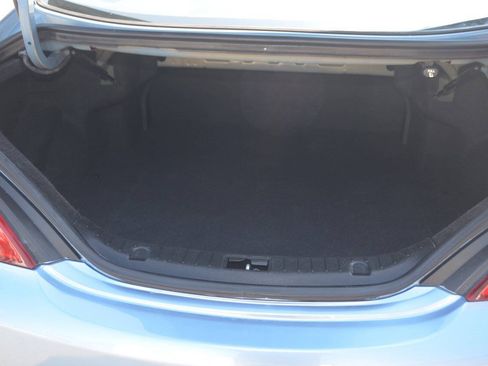 Used 2011 Hyundai Genesis 2.0T image 22