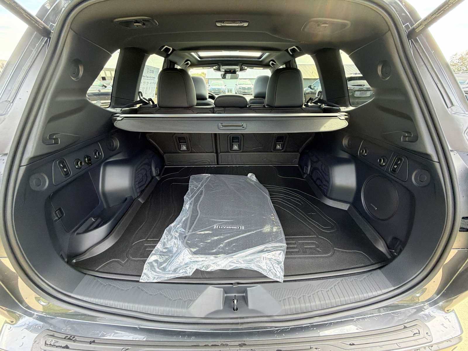 New 2026 Subaru Forester Touring AWD/4WD image 30
