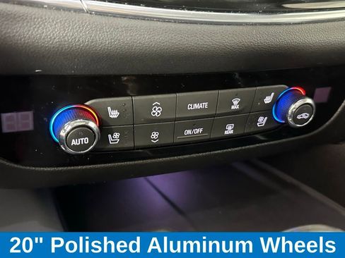 Used 2019 Buick Enclave Premium w/ Experience Buick Package image 22