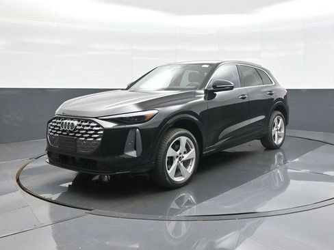 New 2026 Audi Q5 Premium Plus AWD/4WD image 3