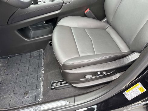 Used 2025 Cadillac XT5 Premium Luxury w/ Technology Package image 20