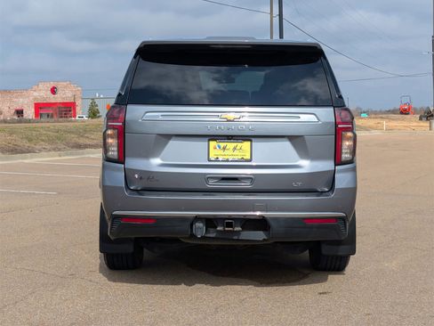 Used 2021 Chevrolet Tahoe LT w/ Luxury Package image 6