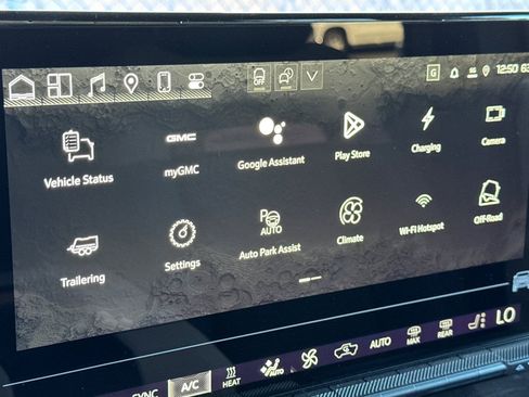 New 2026 GMC Hummer EV SUV w/ LPO, Sport Package image 21