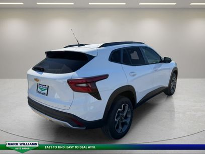 New 2026 Chevrolet Trax LT w/ Driver Confidence Package