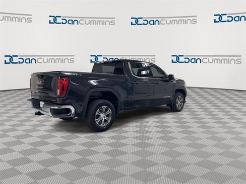 Certified 2025 GMC Sierra 1500 SLE w/ Max Trailering Package image 8