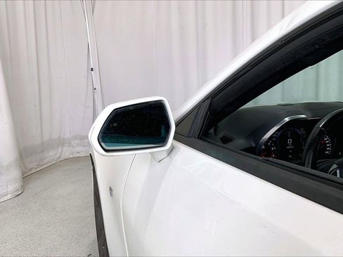 Used 2019 Chevrolet Camaro SS image 7