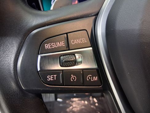 Used 2023 BMW 430i Coupe w/ Convenience Package image 15