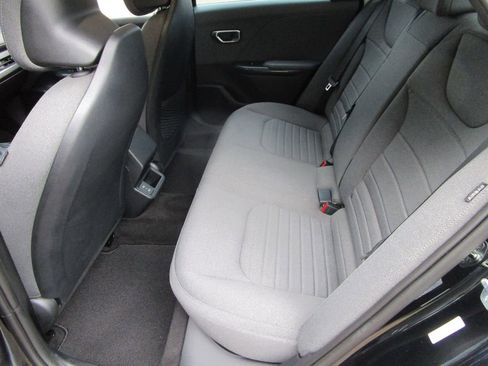 Used 2025 Kia K4 EX image 13