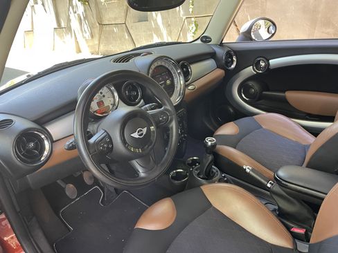 Used 2012 MINI Cooper Hardtop FWD image 3