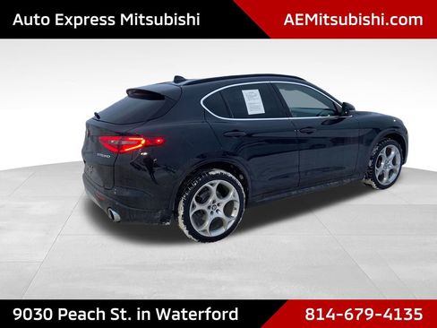 Used 2023 Alfa Romeo Stelvio Ti Lusso w/ Quick Order Package 22X Lusso image 7