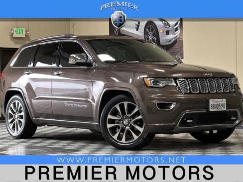 Used 2018 Jeep Grand Cherokee Overland AWD/4WD image 1