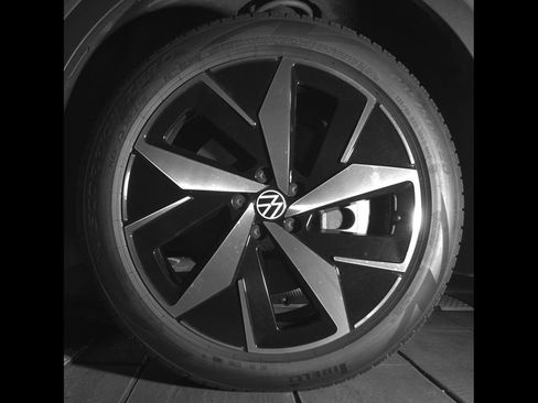 Certified 2023 Volkswagen ID.4 Pro S AWD/4WD image 11