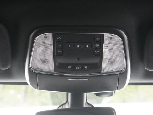 Used 2020 Jeep Grand Cherokee Limited X AWD/4WD image 24