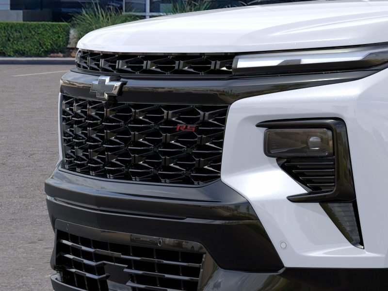 New 2027 Chevrolet Traverse RS FWD image 13