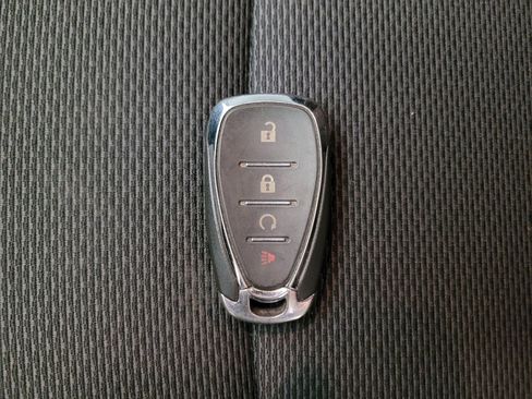 Used 2017 Chevrolet Cruze LT w/ Convenience Package FWD image 32