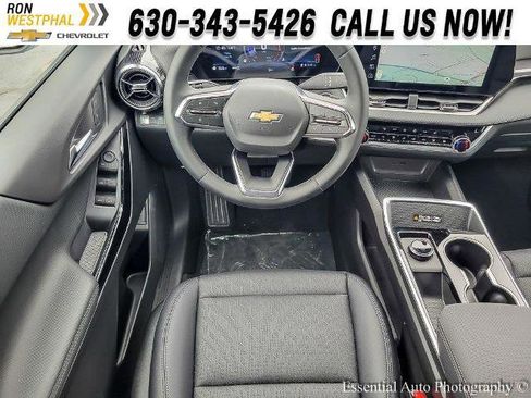 New 2026 Chevrolet Equinox LT w/ Convenience Package II image 10