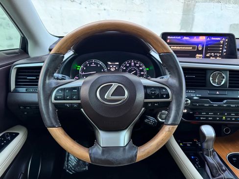 Used 2018 Lexus RX 350 FWD w/ Premium Package image 28