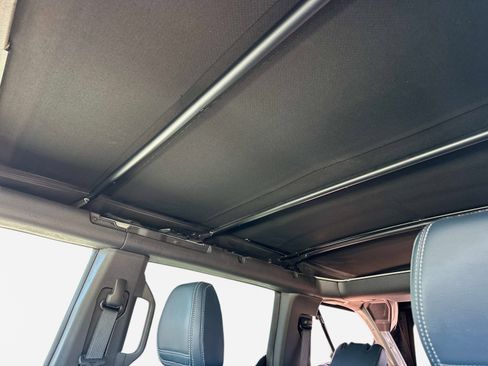 Used 2023 Ford Bronco Outer Banks w/ Sasquatch Package image 22