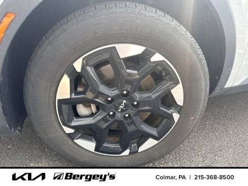Used 2025 Kia Sorento S w/ Panoramic Sunroof Package AWD/4WD image 11