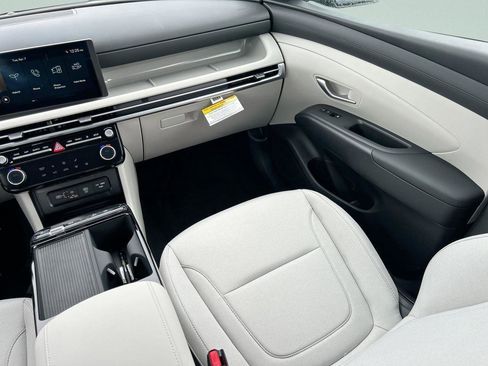 New 2026 Hyundai Tucson Blue SE image 26