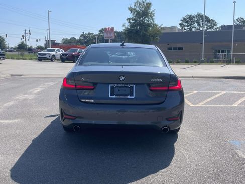 Used 2021 BMW 330i xDrive Sedan w/ Convenience Package AWD/4WD image 5